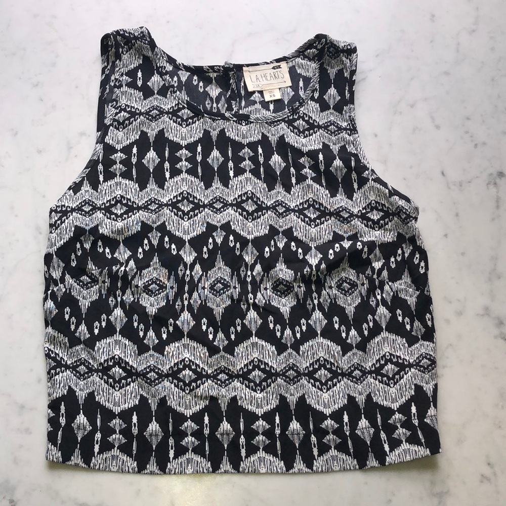 LA hearts crop top